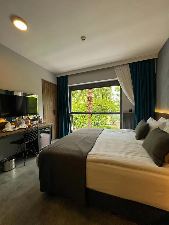Hotel Falcon 1511 Antalya