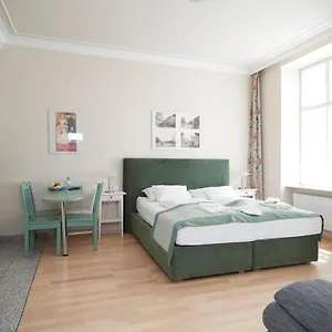 Vienna Studio Apartments Daire