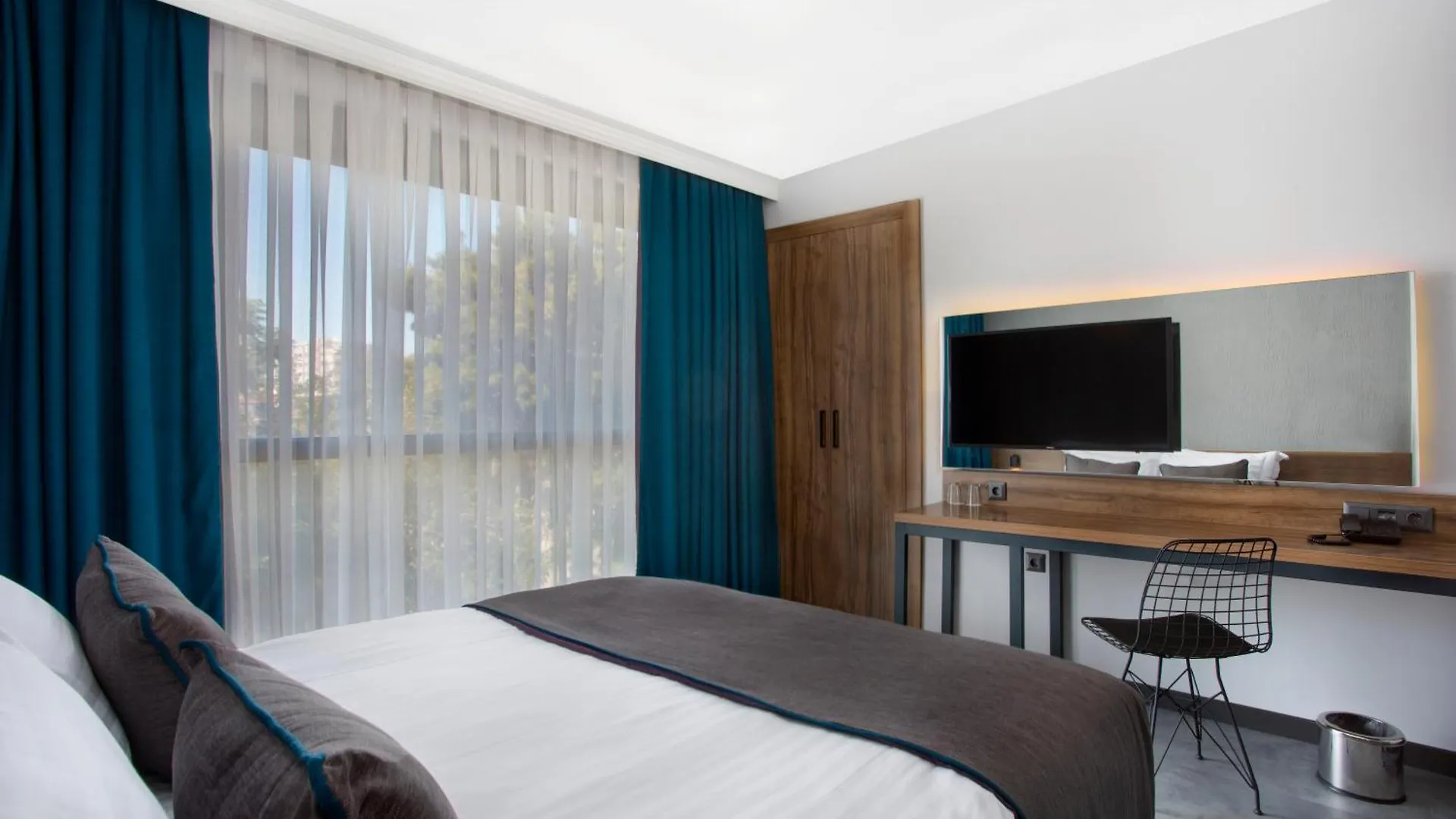 Hotel Falcon 1511 Antalya